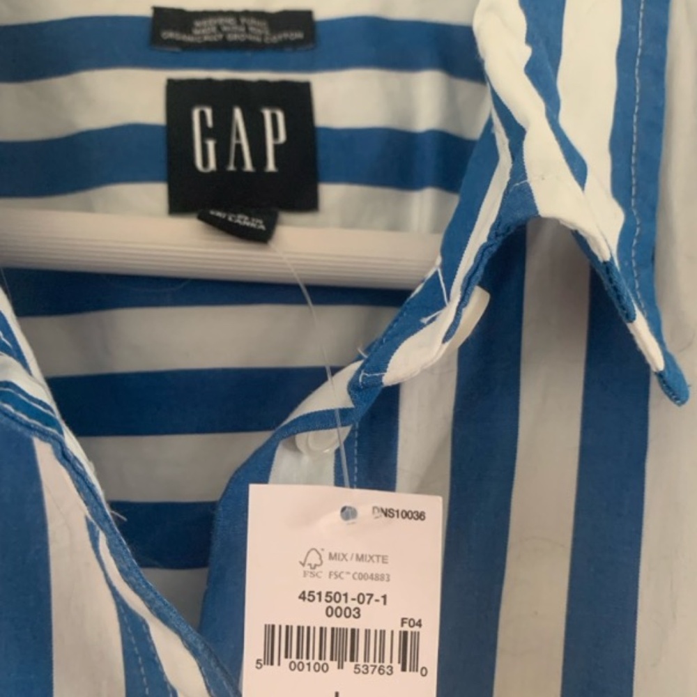 GAP striped coverup/tunic - Picture 2 of 3